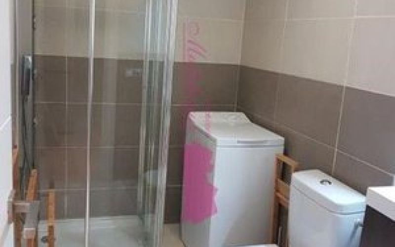 SE ALQUILA APARTAMENTO EN SAN ANTONIO