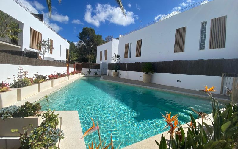 ALQUILER ÚNICAMENTE PARA EMPRESAS