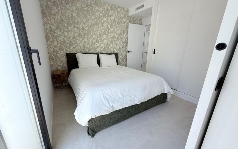 ESPECTACULAR PLANTA BAJA CERCA DE LA PLAYA