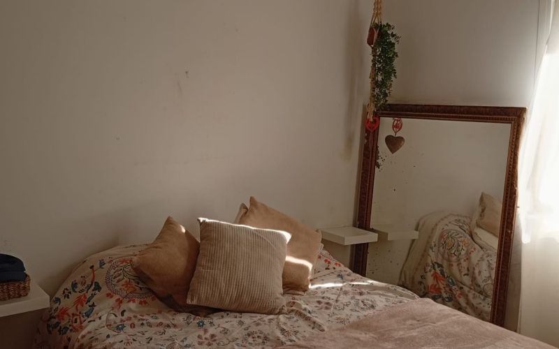 PAREADO DE 3 HABITACIONES CON SOLARIUM EN EL CENTRO DE SAN JOSÉ PUEBLO