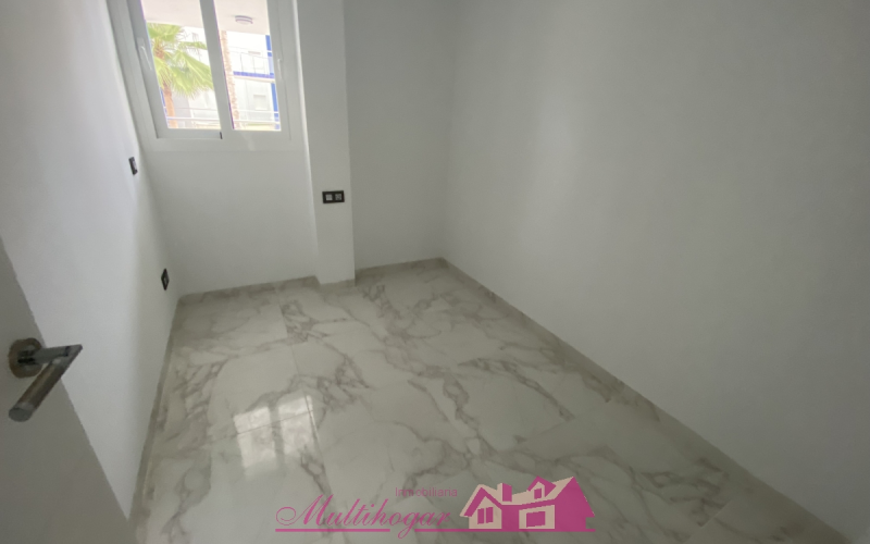 A ESTRENAR!!! ESPECTACULAR PLANTA BAJA DE 3 HABITACIONES CON 296M2 DE JARDÍN