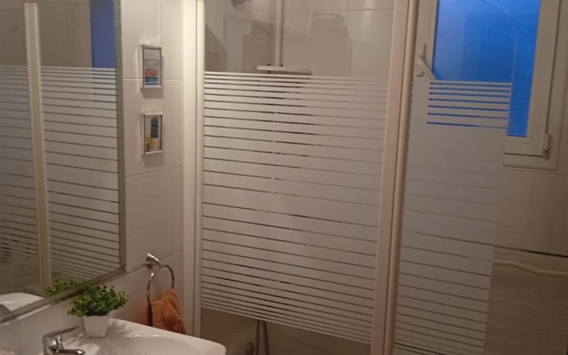 PAREADO DE 3 HABITACIONES CON SOLARIUM EN EL CENTRO DE SAN JOSÉ PUEBLO